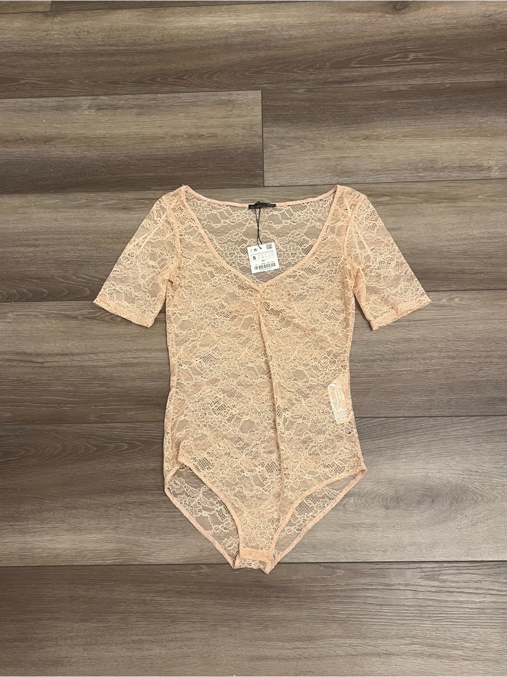Zara Peach Lace Scoop-Neck Bodysuit